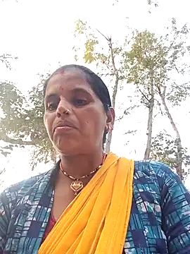 Snapshot of Manvi_hote chatting on 01/11/26, 11:04 Manvi hote online show from 01/11/26, 11:04