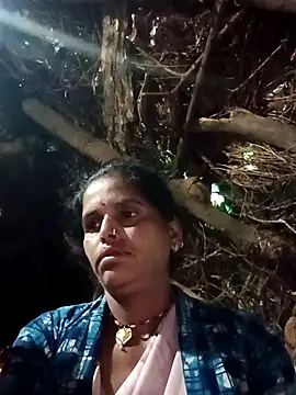 Manvi hote online show from 01/16/26, 01:53