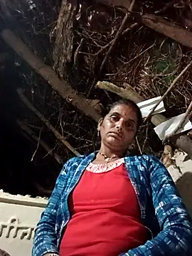 Manvi hote online show from 02/18/26, 01:29