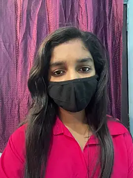 HotxAnamika online show from 02/18/26, 09:49