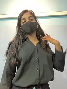 HotxAnamika online show from 03/01/26, 04:14