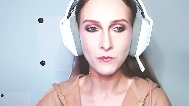 Sokavine online show from 03/31/26, 01:40