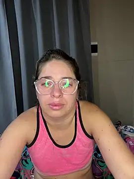 Snapshot of soyanahii chatting on 02/18/26, 08:32 soyanahii online show from 02/18/26, 08:32