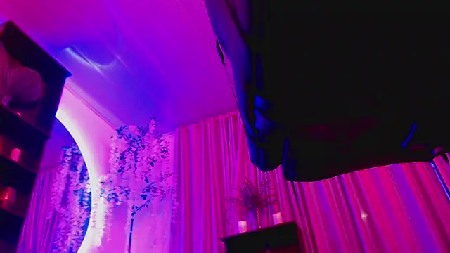 Sweet lenna online show from 03/08/26, 02:04