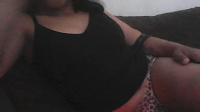 Flavinha18 online show from 01/16/26, 04:11