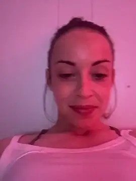 queenserenaxo online show from 01/06/26, 01:31