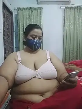 momo loves online show from 03/01/26, 05:37