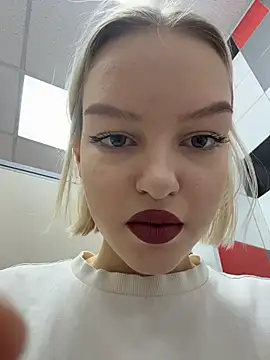 AshleyMur online show from 02/18/26, 04:08