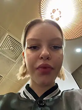 AshleyMur online show from 04/13/26, 05:02