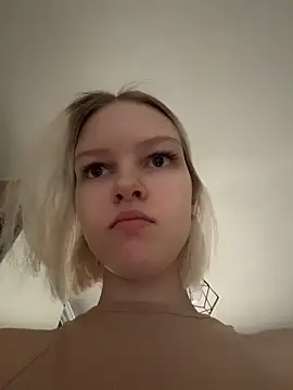 AshleyMur online show from 05/13/26, 06:11