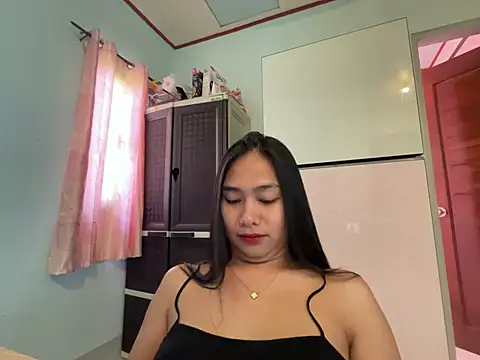 Mira Janee online show from 02/02/26, 03:16