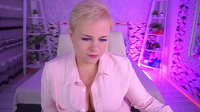 CrystalVibe online show from 05/22/26, 06:42