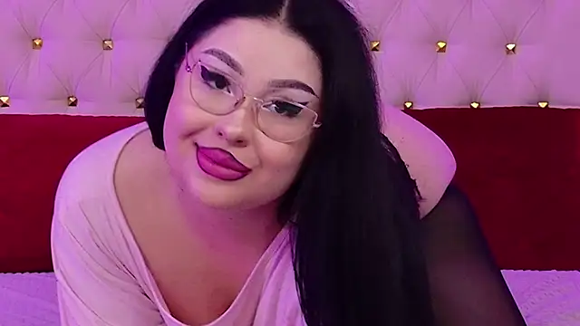 Snapshot of LunaXBabe chatting on 05/07/26, 11:04 LunaXBabe online show from 05/07/26, 11:04