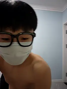 tinKKKKKKL online show from 04/02/26, 01:20