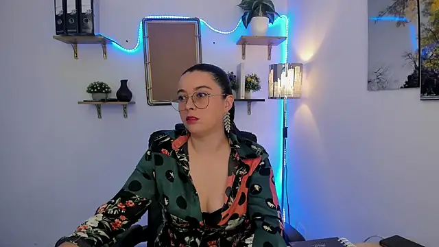 Victoria cg1 online show from 01/13/26, 09:47