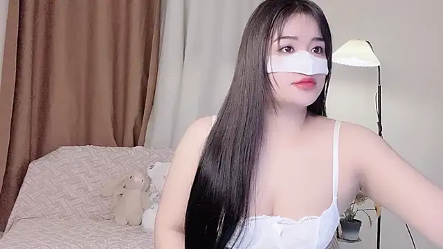 Lyly-Sury online show from 01/12/26, 02:39