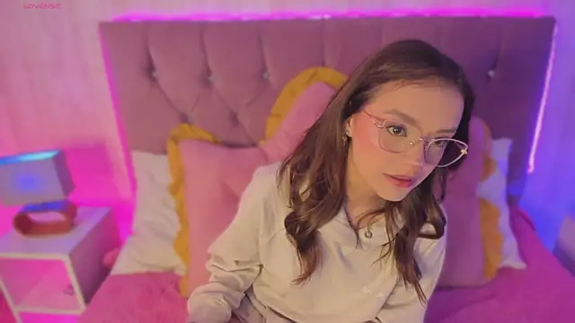 alyy cut3 online show from 02/10/26, 01:26