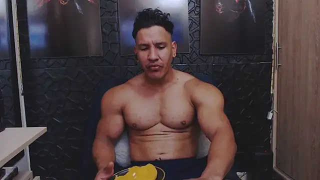 viktor herrera online show from 05/17/26, 02:13