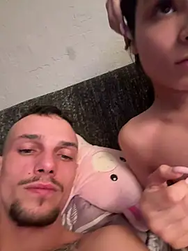 Snapshot of Evelin199 chatting on 02/05/26, 12:59 Evelin199 online show from 02/05/26, 12:59