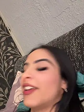 Snapshot of Evelin199 chatting on 04/12/26, 04:56 Evelin199 online show from 04/12/26, 04:56