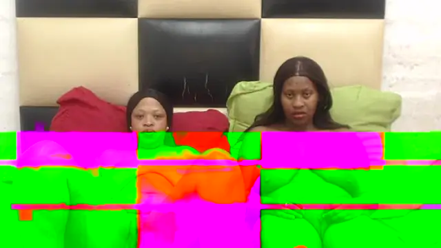 SWEET MELONSxxx online show from 04/08/26, 10:04