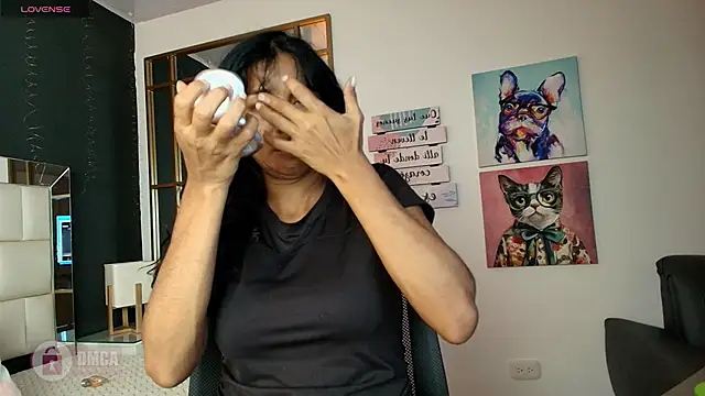 gaby jazmin online show from 04/14/26, 06:36