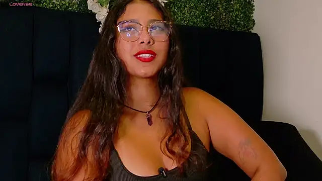 AnnaSmiles online show from 05/29/26, 03:21