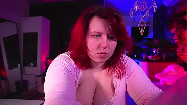 Liliya moon online show from 01/17/26, 09:51