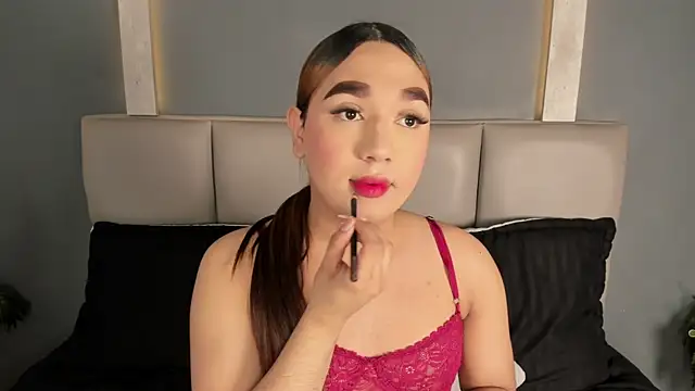 Snapshot of ChloeVixen chatting on 01/11/26, 03:28 ChloeVixen online show from 01/11/26, 03:28