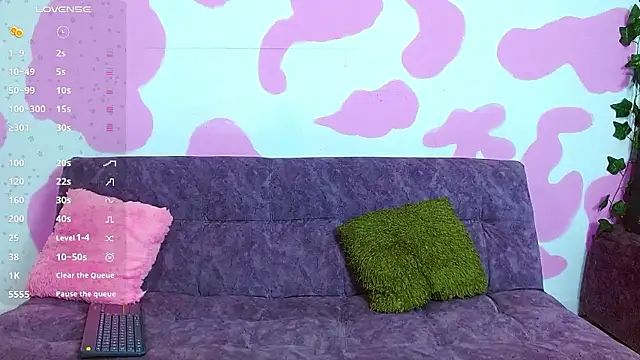 noadam1577 online show from 01/14/26, 12:44