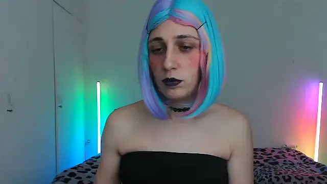 HoneyValentine online show from 02/21/26, 07:48