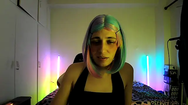 HoneyValentine online show from 03/30/26, 06:31