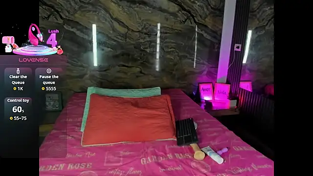 Skarleth queen online show from 02/14/26, 04:09