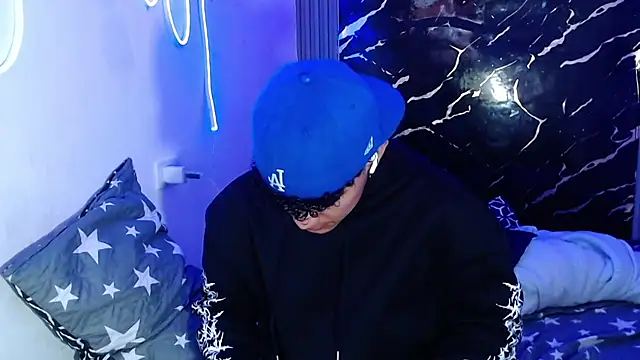 jamescurly00 online show from 03/16/26, 10:47