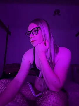 Sissy celina1 online show from 03/14/26, 07:41