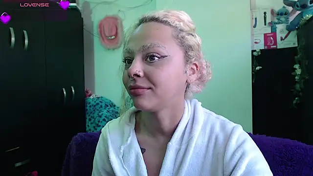 maddiie online show from 01/18/26, 03:27