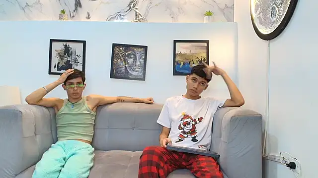 Snapshot of AVENGER_BOYS2026 chatting on 02/03/26, 01:26 AVENGER BOYS2026 online show from 02/03/26, 01:26