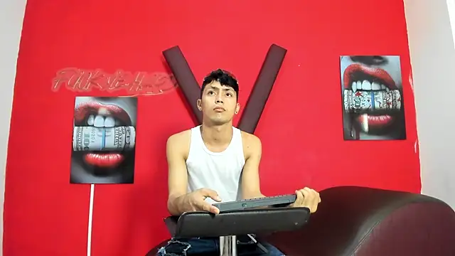 AVENGER BOYS2026 online show from 05/19/26, 07:20