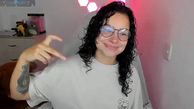 emillyaqua online show from 01/06/26, 09:07