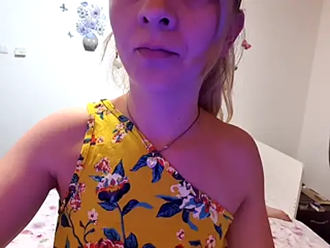 AnastasiaMax online show from 01/08/26, 08:44