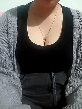 Snapshot of Tulip_Giang chatting on 01/06/26, 10:41 Tulip Giang online show from 01/06/26, 10:41