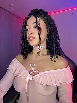 crystal dlun online show from 04/07/26, 05:46