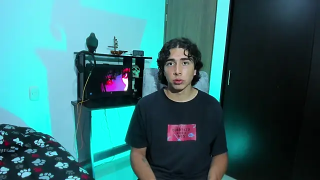 Keisuke Baji  online show from 01/08/26, 01:35