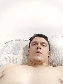 RAFAELQUINTEROSCAVALHEI online show from 02/03/26, 04:23