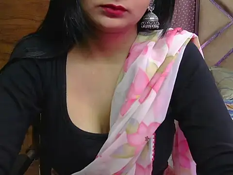 sweet riyaaa online show from 06/17/26, 06:38