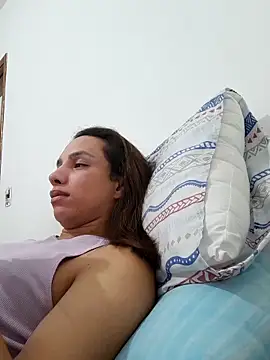Snapshot of ofjuliaa chatting on 06/16/26, 05:21 ofjuliaa online show from 06/16/26, 05:21