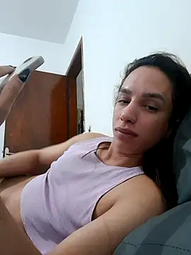 Snapshot of ofjuliaa chatting on 07/01/26, 07:43 ofjuliaa online show from 07/01/26, 07:43
