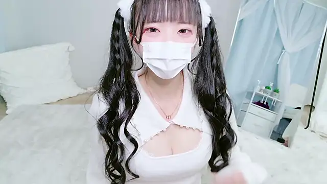 Snapshot of Nonn_chan chatting on 02/19/26, 02:07 Nonn chan online show from 02/19/26, 02:07