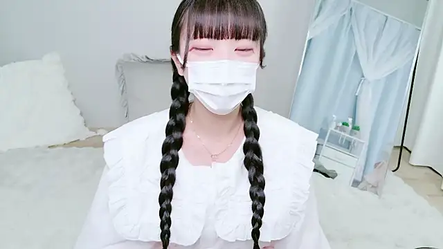 Snapshot of Nonn_chan chatting on 02/27/26, 10:04 Nonn chan online show from 02/27/26, 10:04