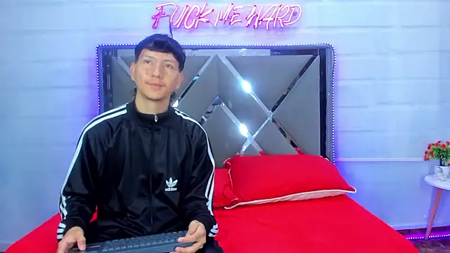 BunnyLove  online show from 02/24/26, 12:08